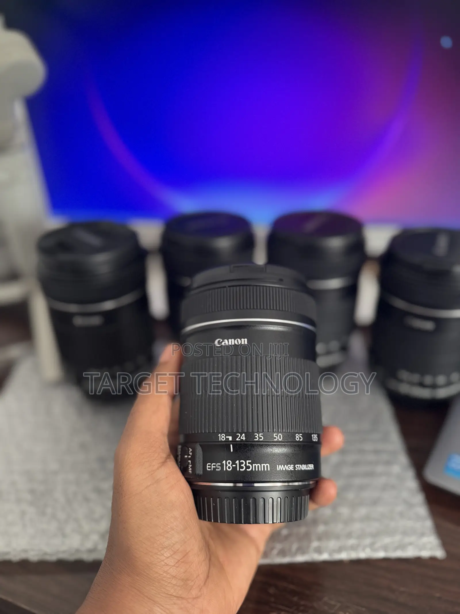 New Canon Efs 18mm-135mm Sliver Ring Lens