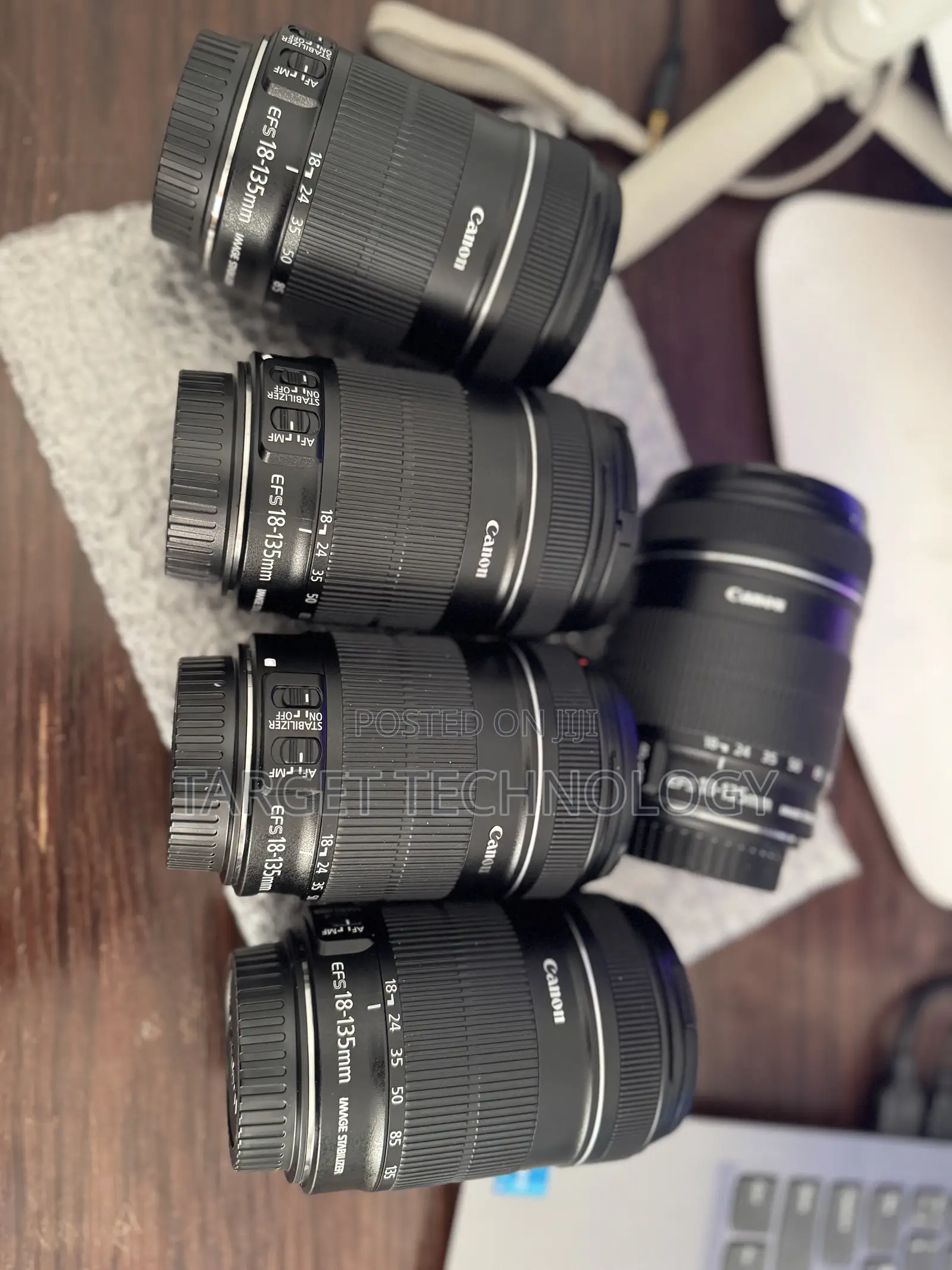 New Canon Efs 18mm-135mm Sliver Ring Lens