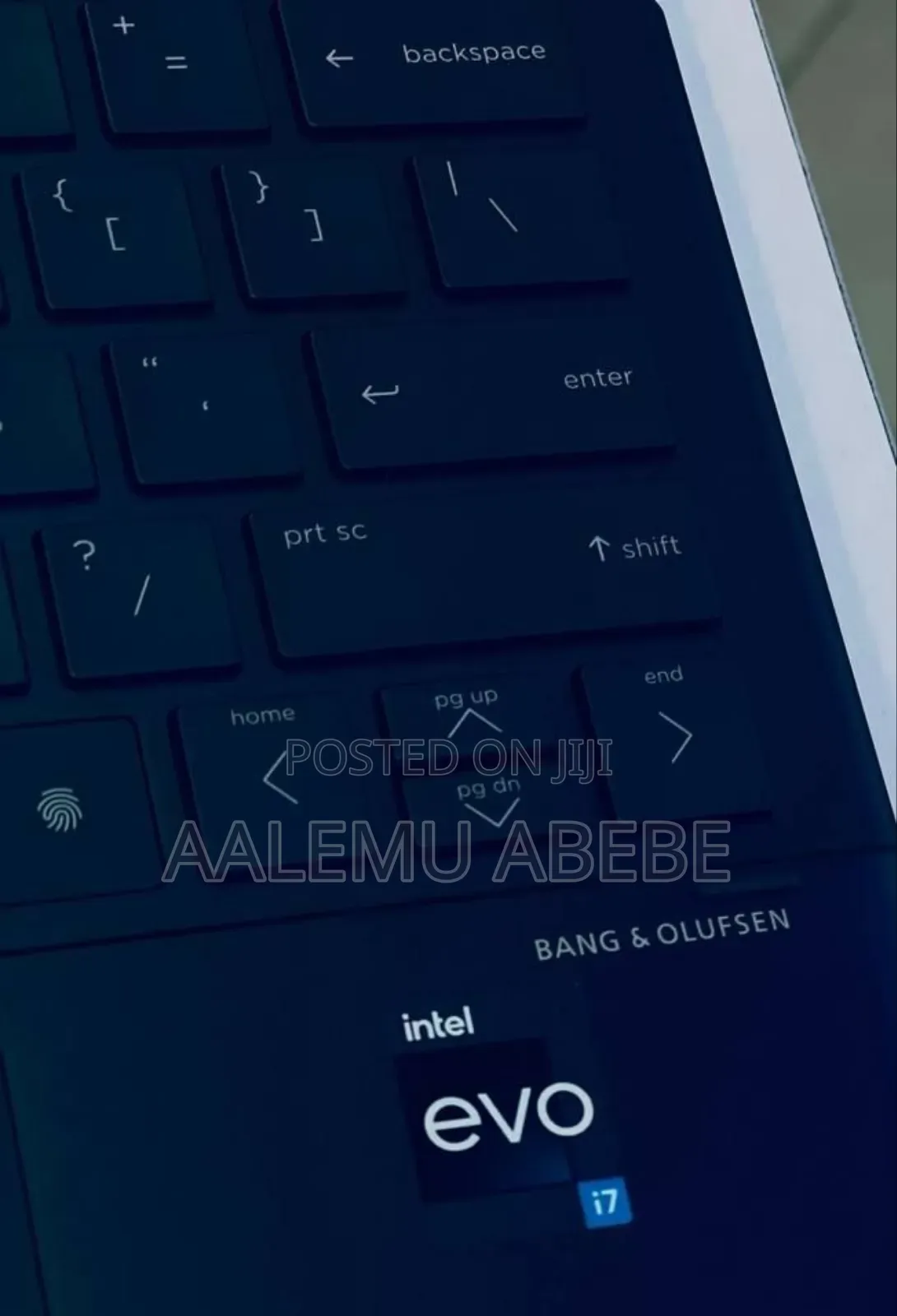 New Laptop HP Spectra 13 16GB Intel Core I7 SSD 1T