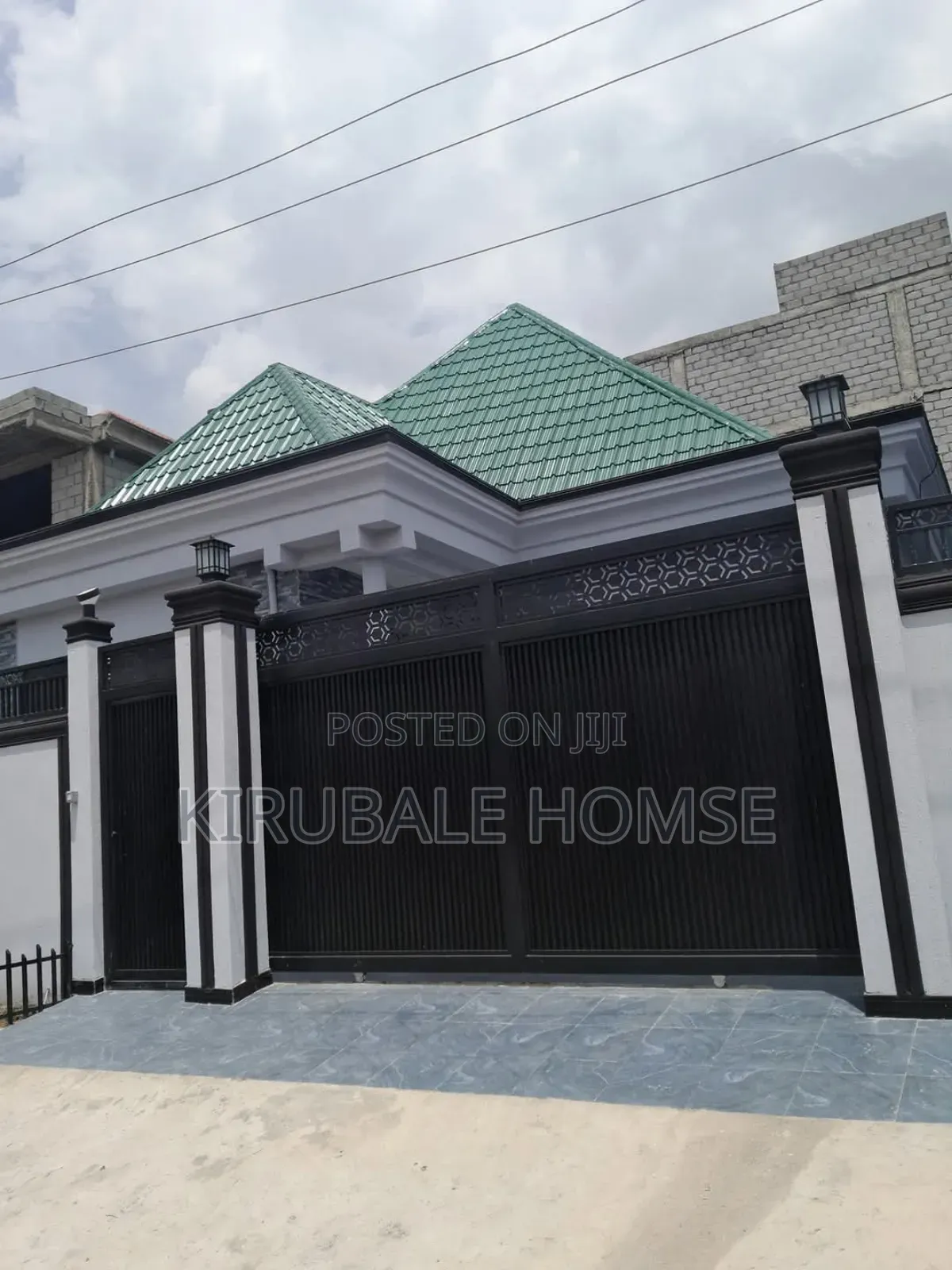 4bdrm Villa in Bole for sale