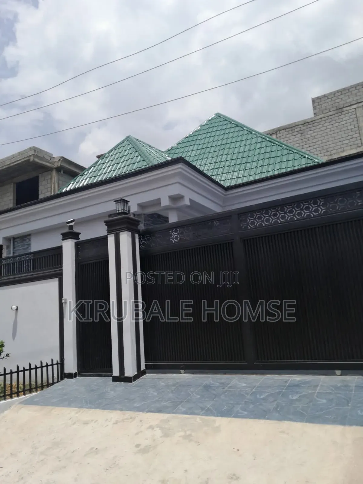 4bdrm Villa in Bole for sale