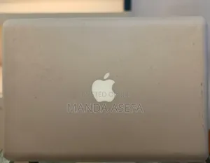 Laptop Apple MacBook Pro 2011 4GB Intel Core I5 HDD 320GB