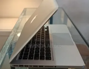 Laptop Apple MacBook Pro 2011 4GB Intel Core I5 HDD 320GB