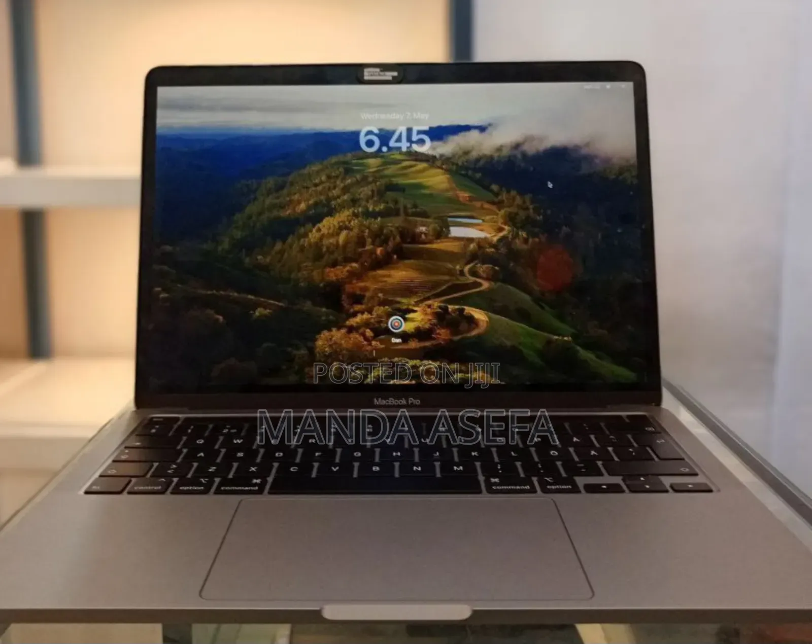 New Laptop Apple MacBook Pro 2020 16GB Intel Core I5 SSD 512GB