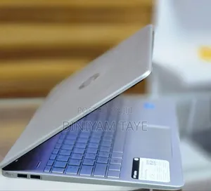 New Laptop HP Stream Notebook 8GB Intel Core I3 SSD 256GB