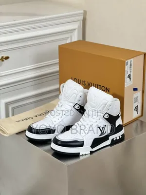 Photo - Lv Fashion Boots