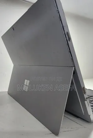 New Laptop Microsoft Surface Pro 7 4GB Intel Core I5 SSD 128GB