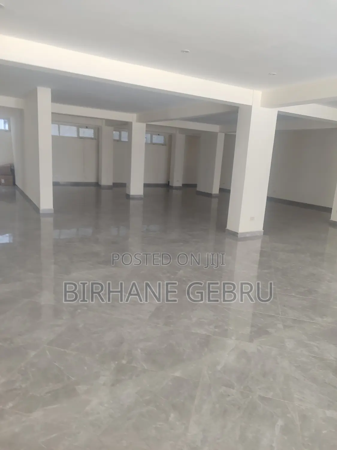 Complex Apa Rent for Cafe Frinture Garment Clink.Trainjng