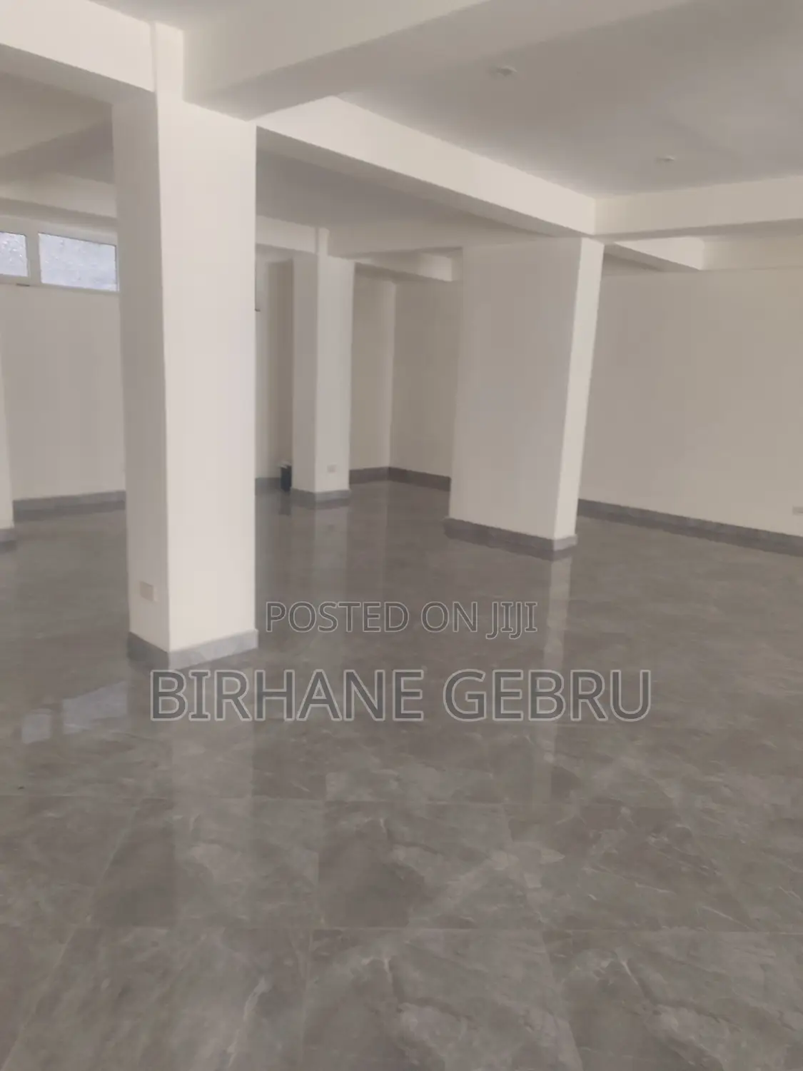 Complex Apa Rent for Cafe Frinture Garment Clink.Trainjng