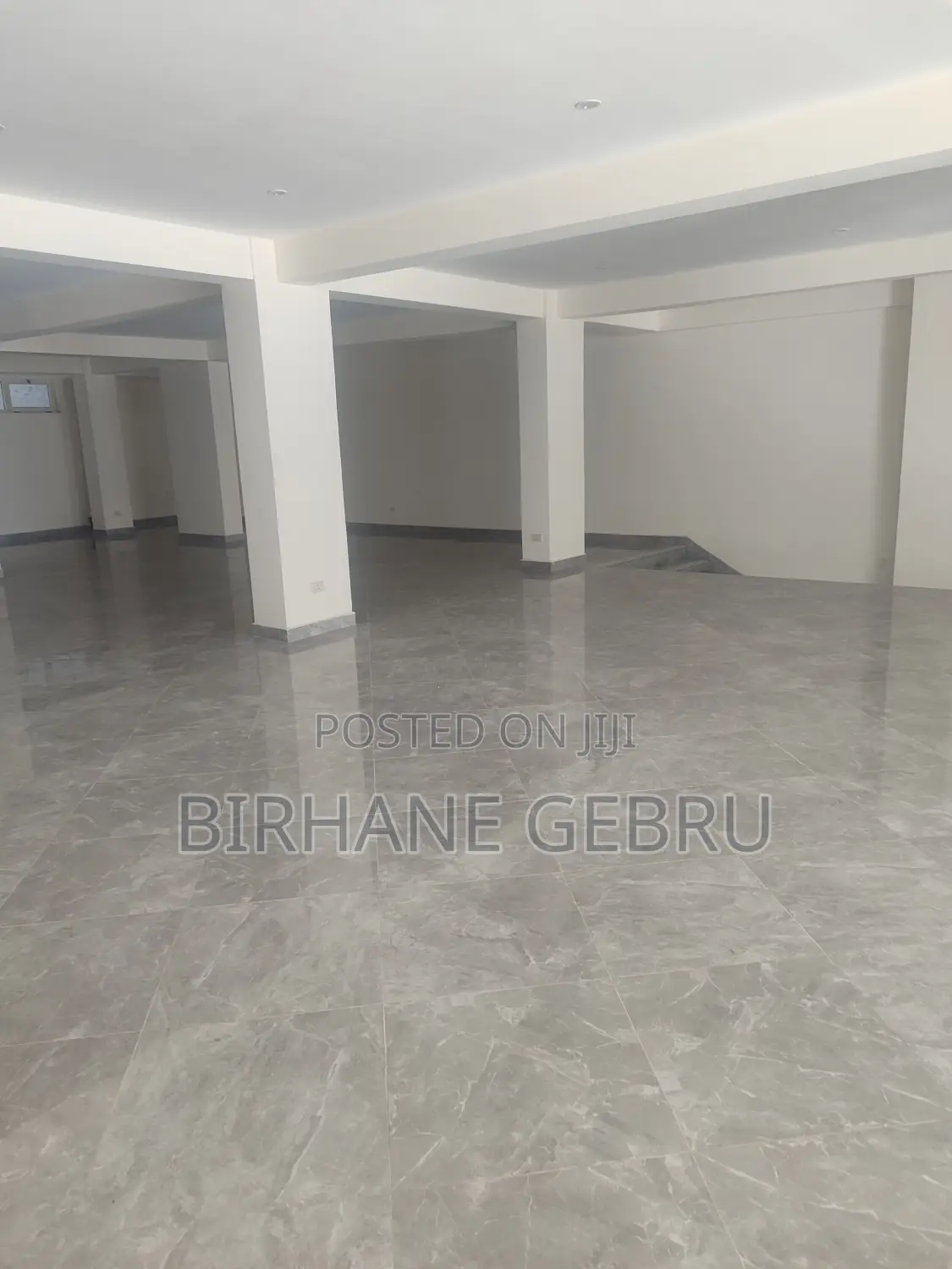 Complex Apa Rent for Cafe Frinture Garment Clink.Trainjng