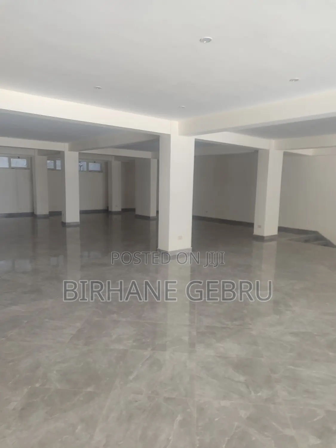 Complex Apa Rent for Cafe Frinture Garment Clink.Trainjng