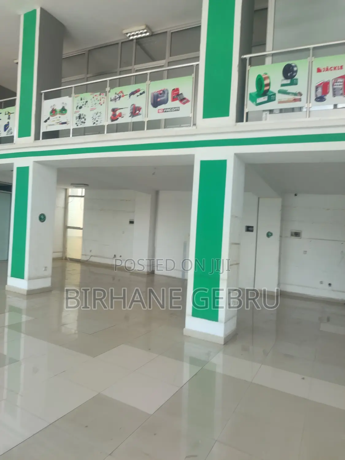 Complex Apa Rent for Show Room Supermarket Cafe Bank Other