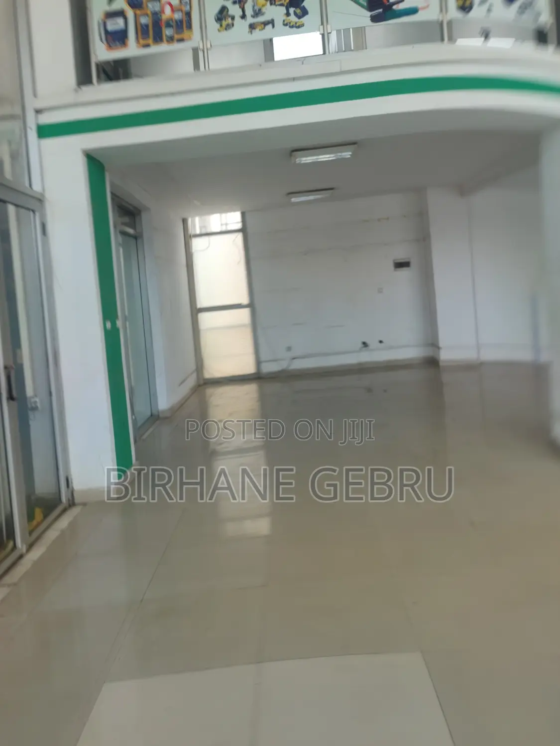 Complex Apa Rent for Show Room Supermarket Cafe Bank Other