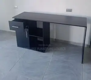 Photo - Study Table
