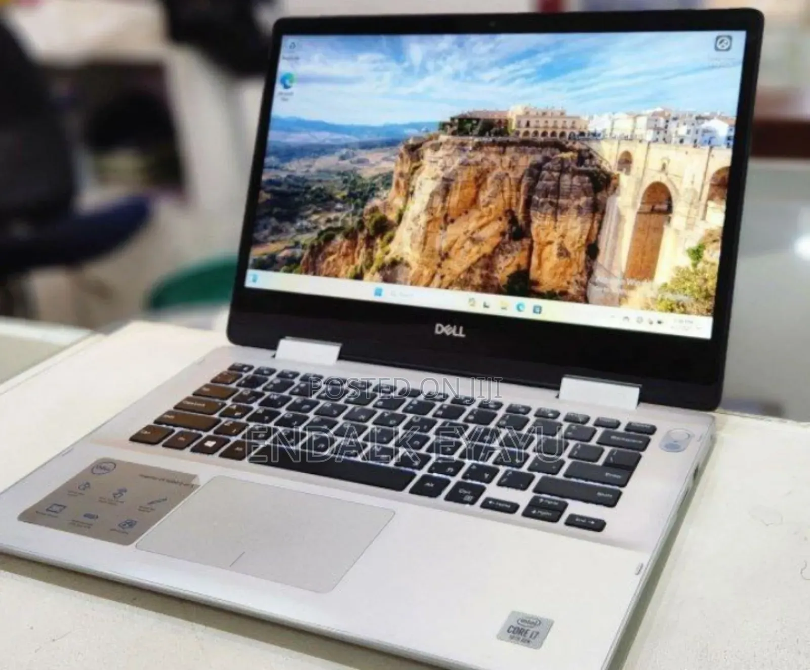 New Laptop Dell 16GB Intel Core I7 SSD 512GB