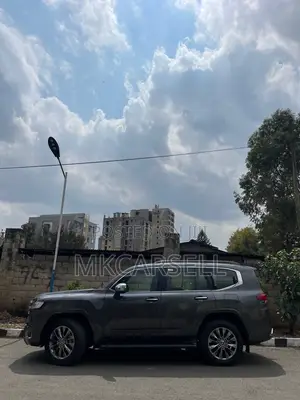 New Toyota Land Cruiser 2023 Black