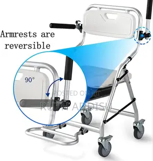 Photo - Commode Chairβ%Commod3 Chair5δcommode Chair With Wheel