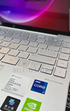 New Laptop HP Envy 13 16GB Intel Core I7 SSD 1T