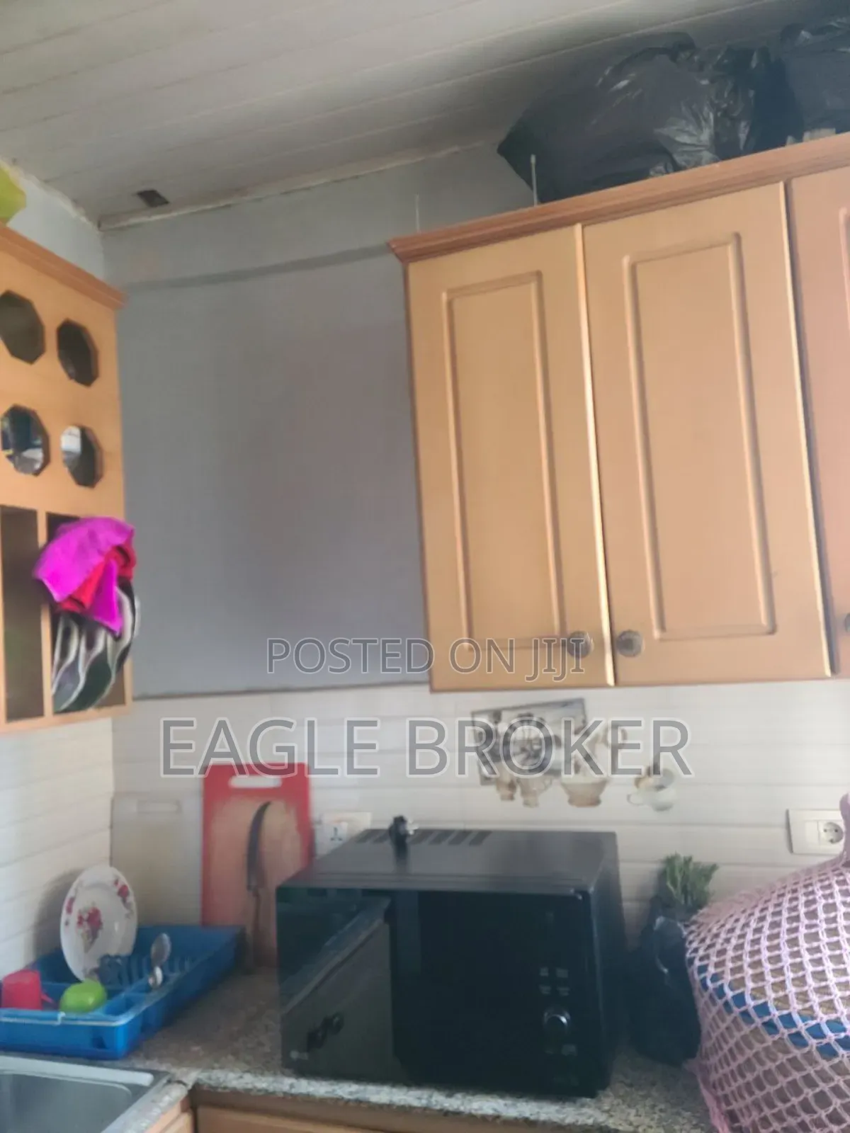 2bdrm Condo in Eagle Broker, Bole for sale