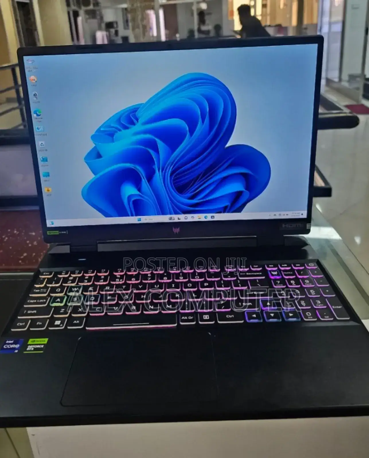 New Laptop Acer Predator Helios 300 16GB Intel Core I9 SSD 1T