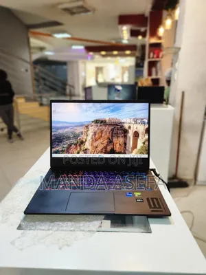 New Laptop HP Omen 16 16GB Intel Core I7 SSD 512GB