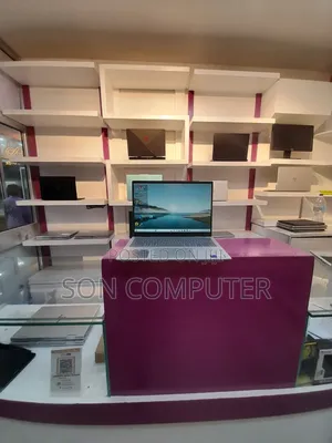 New Laptop Dell Inspiron 14 16GB Intel Core I7 SSD 1T