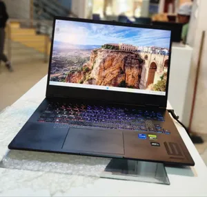 New Laptop HP Omen 16 16GB Intel Core I7 SSD 512GB