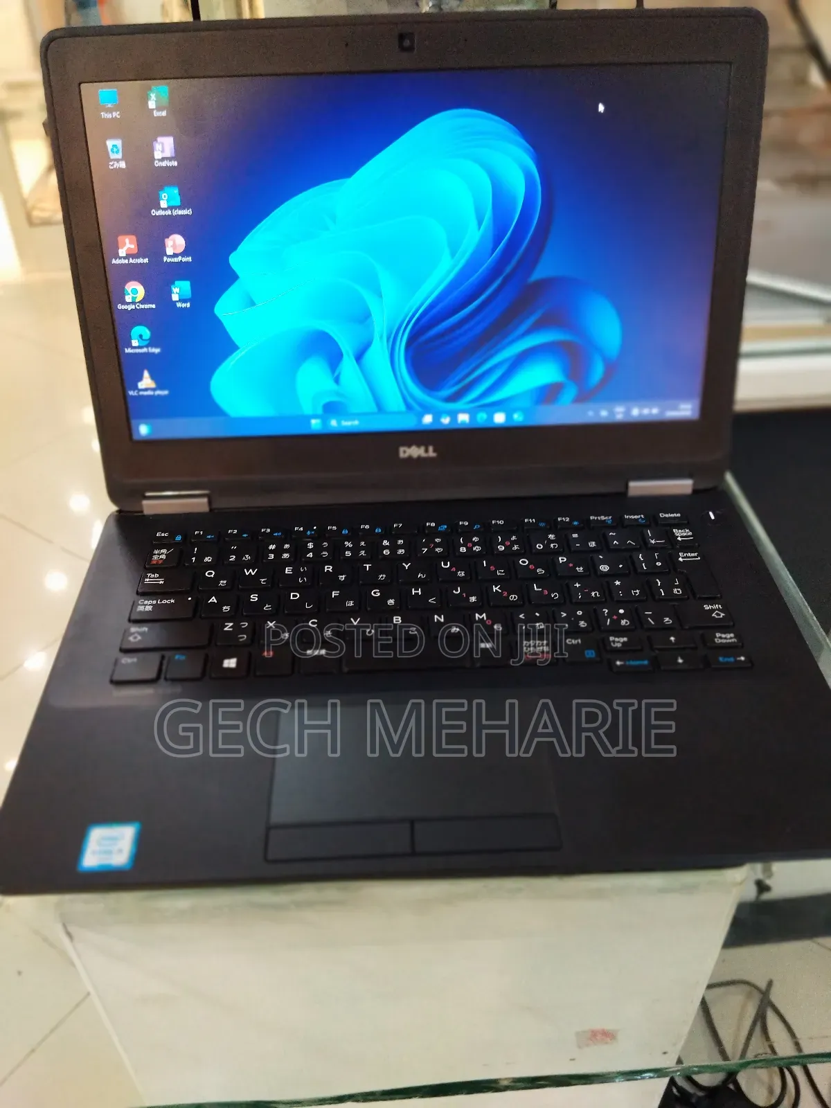 New Laptop Dell Latitude 12 E7270 4GB Intel Core I5 SSD 128GB