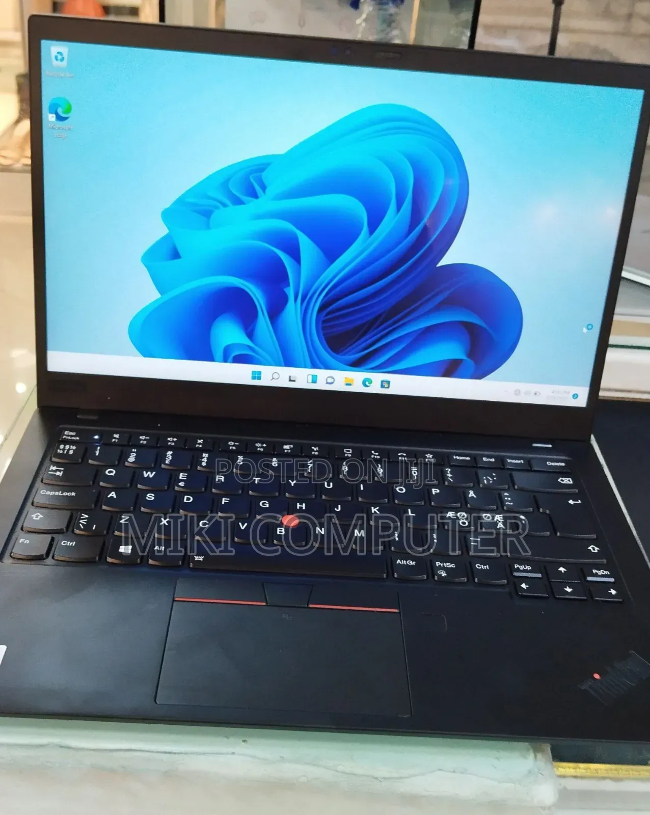 New Laptop Lenovo ThinkPad X1 Carbon 16GB Intel Core I5 SSD 256GB