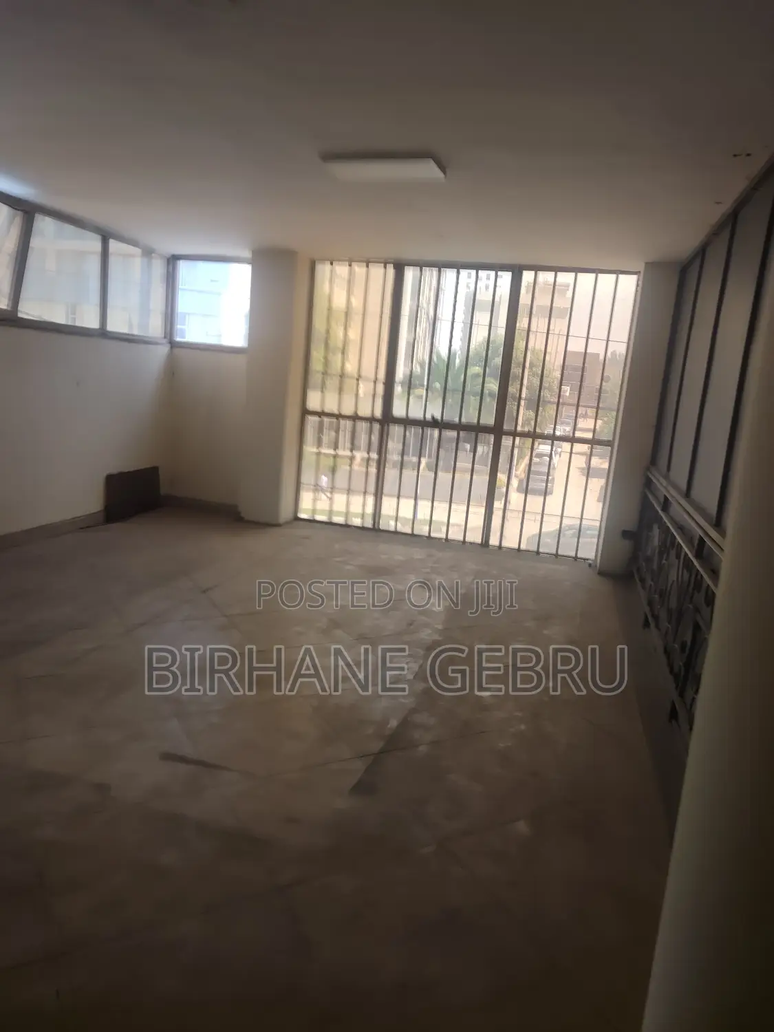 Luxury Complex Apa Rent for Office or Other Business