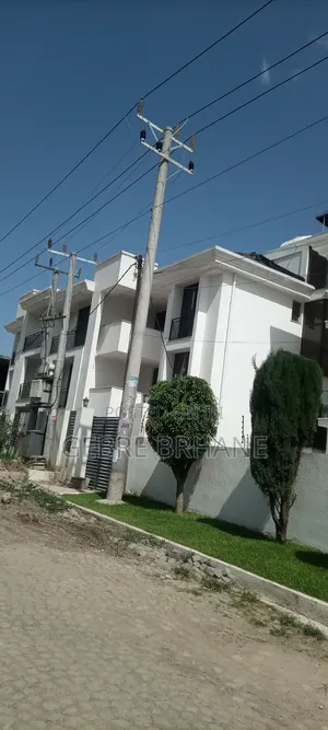 6bdrm House in G+2, Yeka for rent