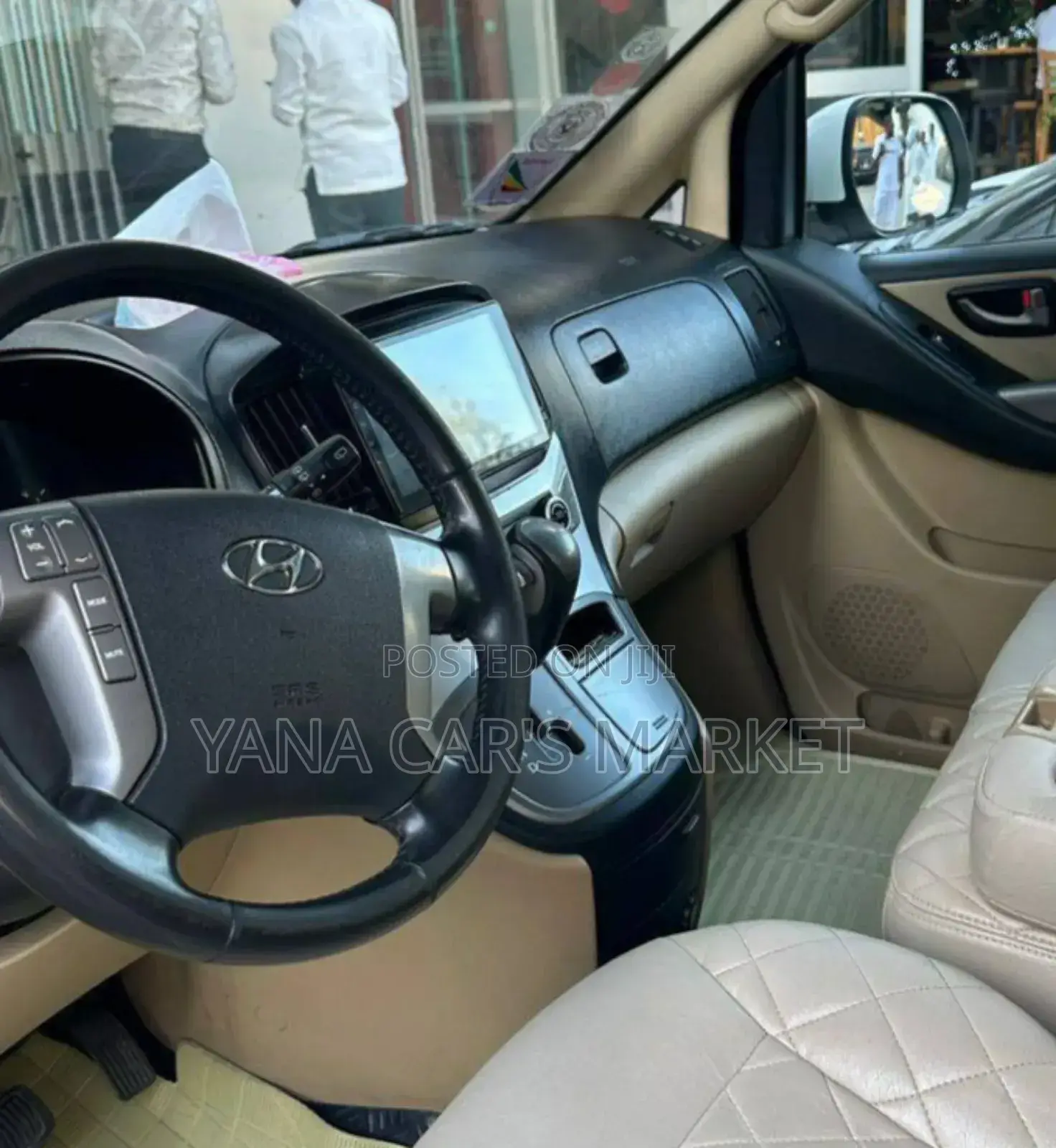 Hyundai Starex 2021 White