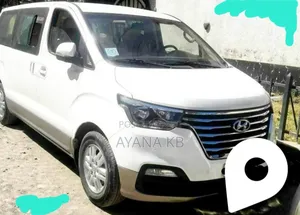 Hyundai Starex 2021 White