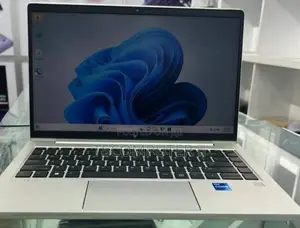 New Laptop HP EliteBook 840 G8 16GB Intel Core I7 SSD 512GB