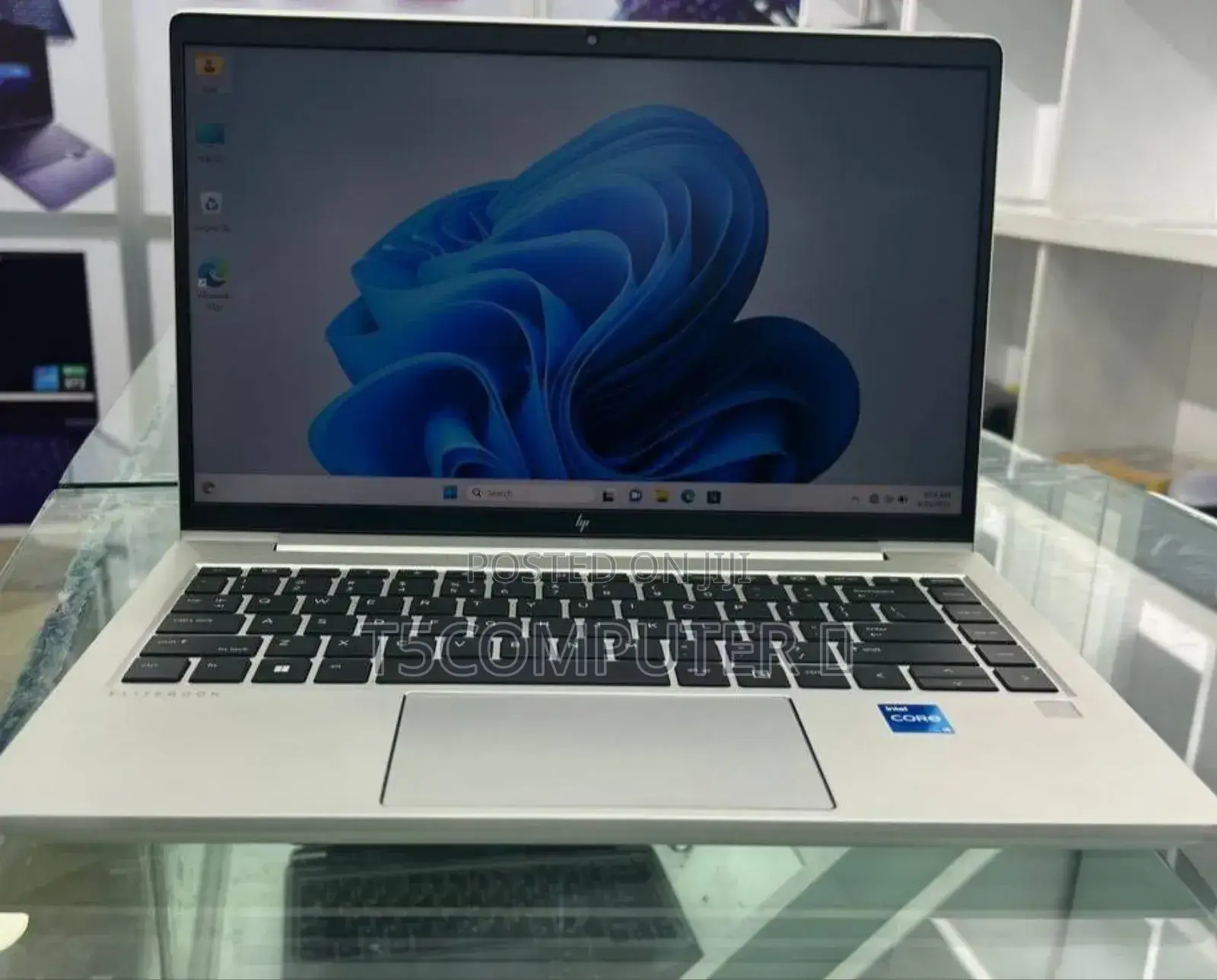 New Laptop HP EliteBook 840 G8 16GB Intel Core I7 SSD 512GB