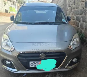 Photo - New Suzuki Dzire 2022 Silver
