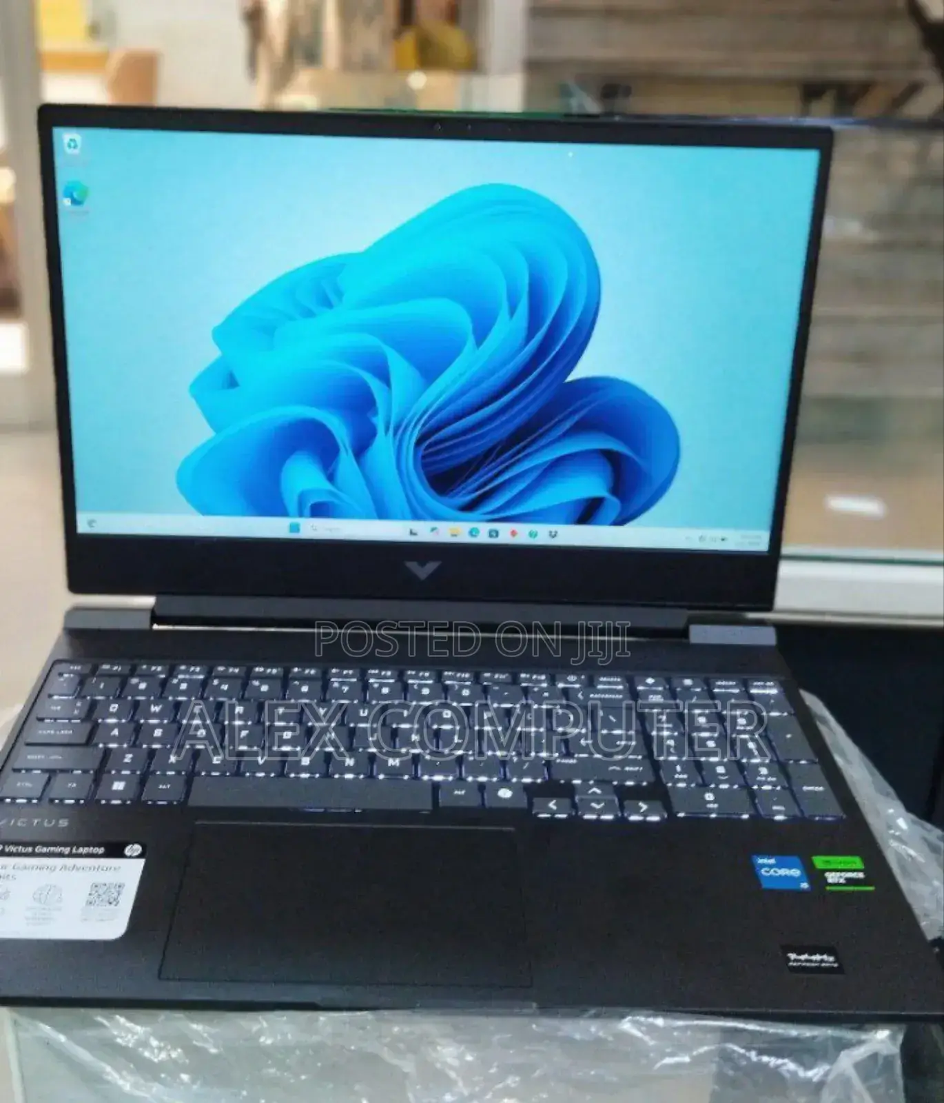 New Laptop HP Victus 16 16GB Intel Core I5 SSD 512GB