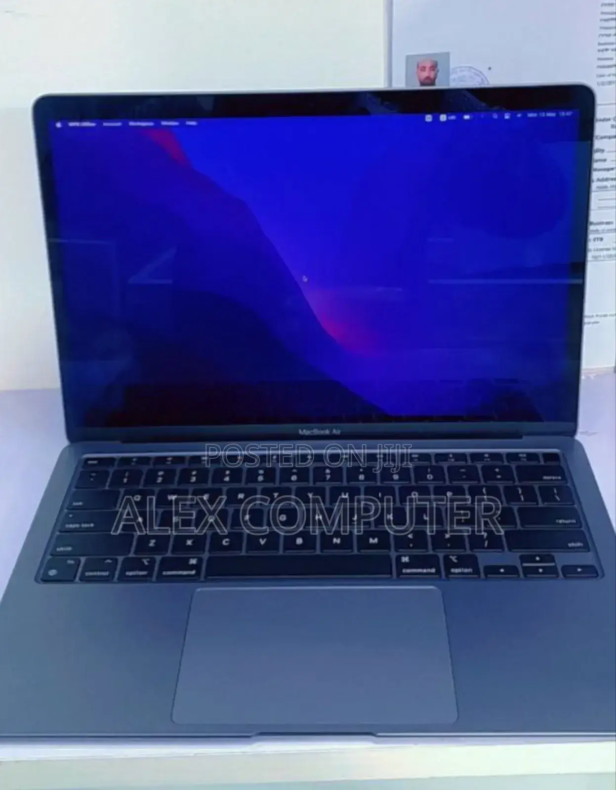 New Laptop Apple MacBook Air 2020 M1 8GB Apple M1 SSD 256GB
