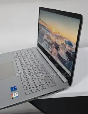 Photo - New Laptop HP Pavilion 15 8GB Intel Core I5 SSD 512GB