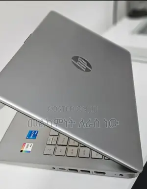 New Laptop HP Pavilion 15 8GB Intel Core I5 SSD 512GB