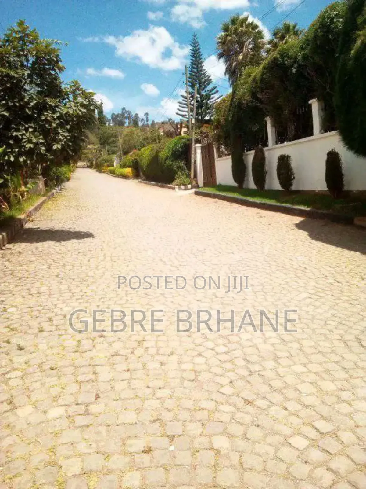 3bdrm House in G+1, Yeka for rent