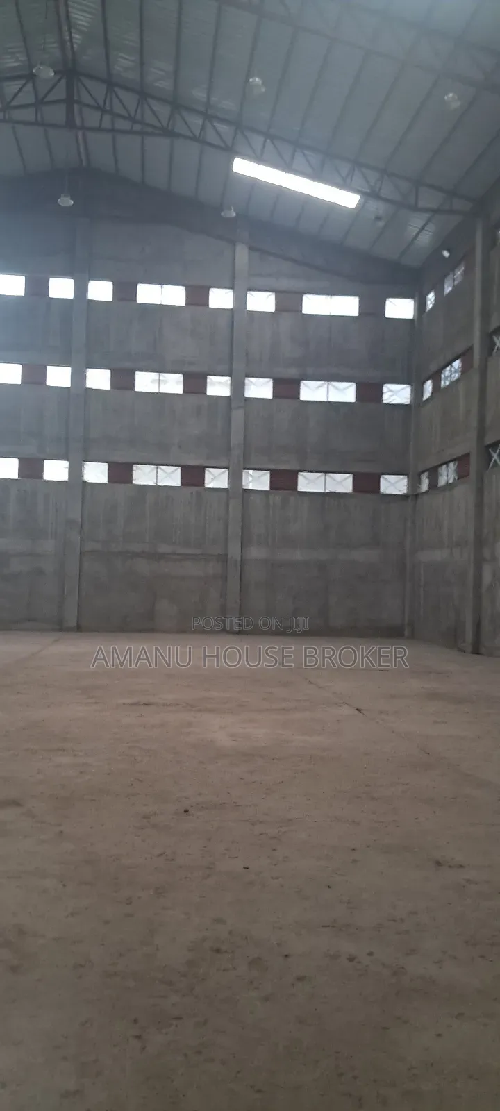 Urgent Warehouse for Rent, Total Area 1,200sqm