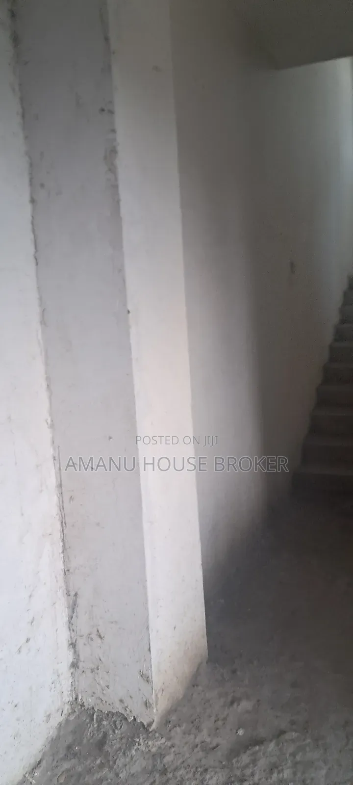 Urgent Warehouse for Rent, Total Area 1,200sqm