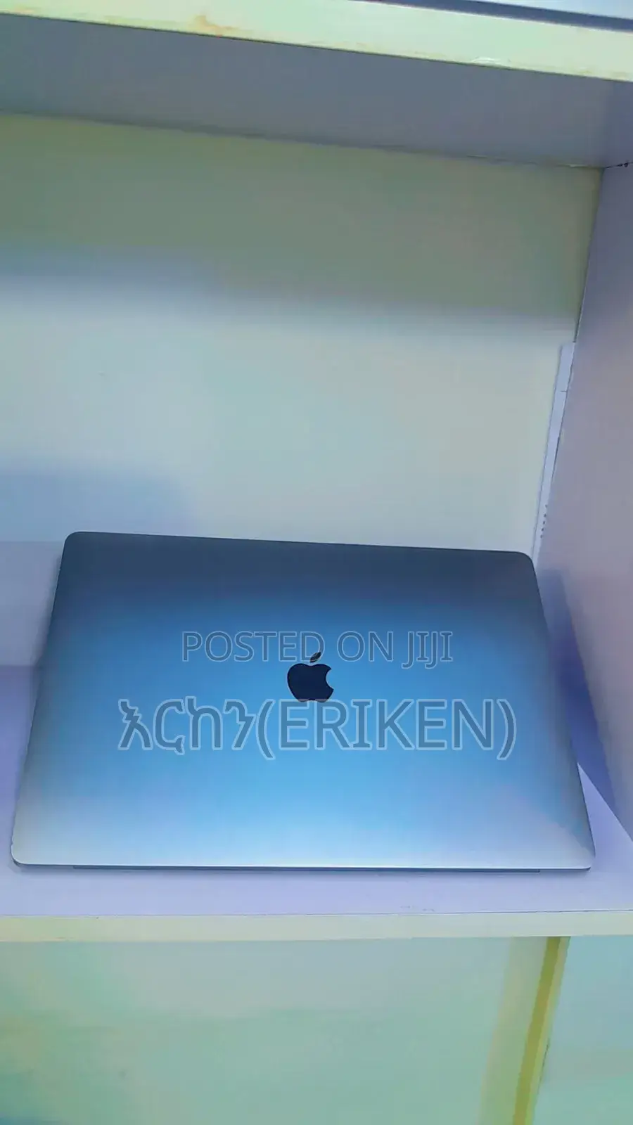 New Laptop Apple MacBook Pro 2017 16GB Intel Core I7 SSD 512GB