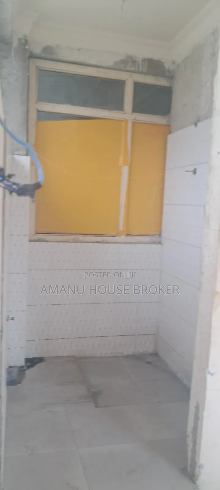 Urgently Available Warehouse for Rent, Total Area 2,000sq