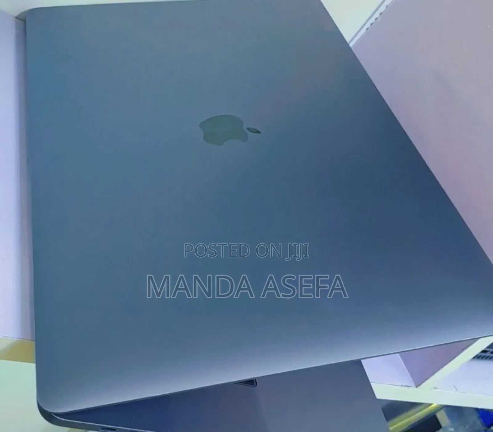 New Laptop Apple MacBook Pro 2017 16GB Intel Core I7 SSD 512GB