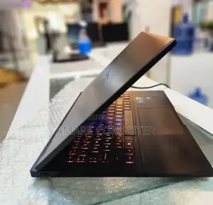 New Laptop HP Omen 16 16GB Intel Core I7 SSD 512GB