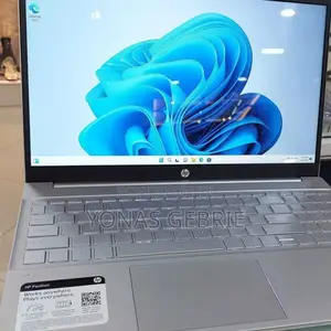 New Laptop HP Pavilion 15 8GB Intel Core I7 SSD 1T