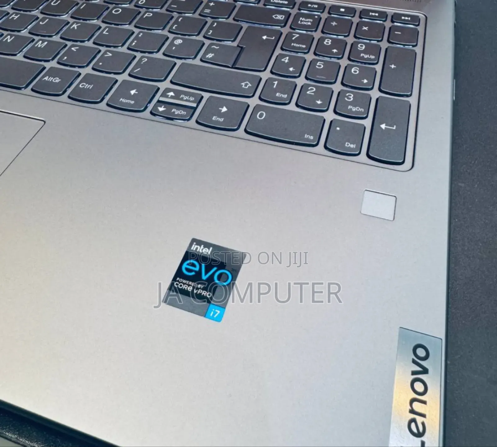 New Laptop Lenovo Yoga 7i 16GB Intel Core I7 SSD 1T