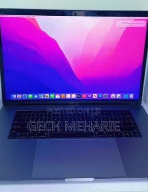 New Laptop Apple MacBook Pro 2017 16GB Intel Core I7 SSD 512GB